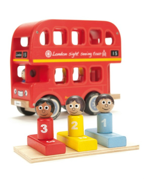 Drewniany autobus Berniego Drewniany autobus Berniego