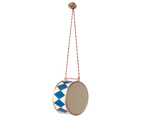 Duży, metalowy bębenek